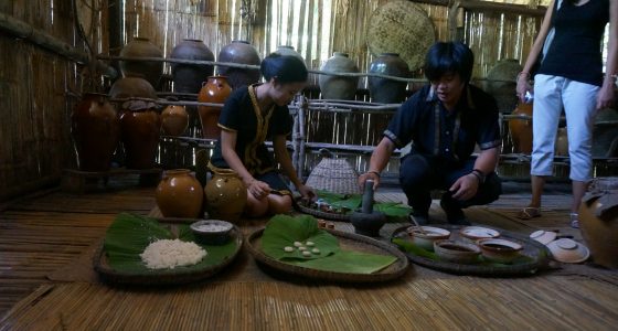 daytrip-mari-mari-culture-village-马里马里文化村